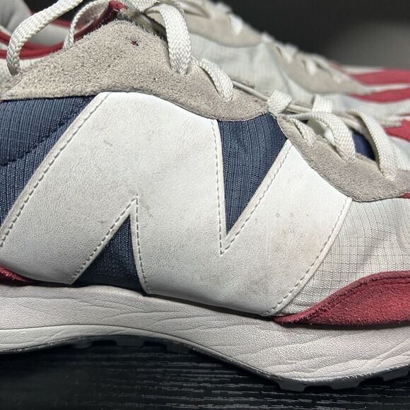 New Balance 327 Men's Size 17 White Team Red Casual Lifestyle Sneakers Shoes - Picture 3 of 14